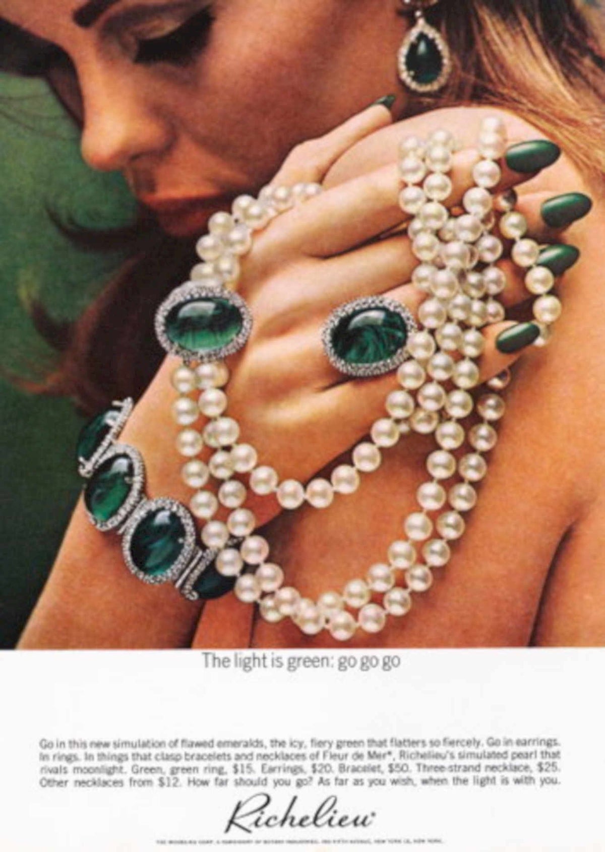 Pearls Necklace Rings 1960s Vintage Retro Advert