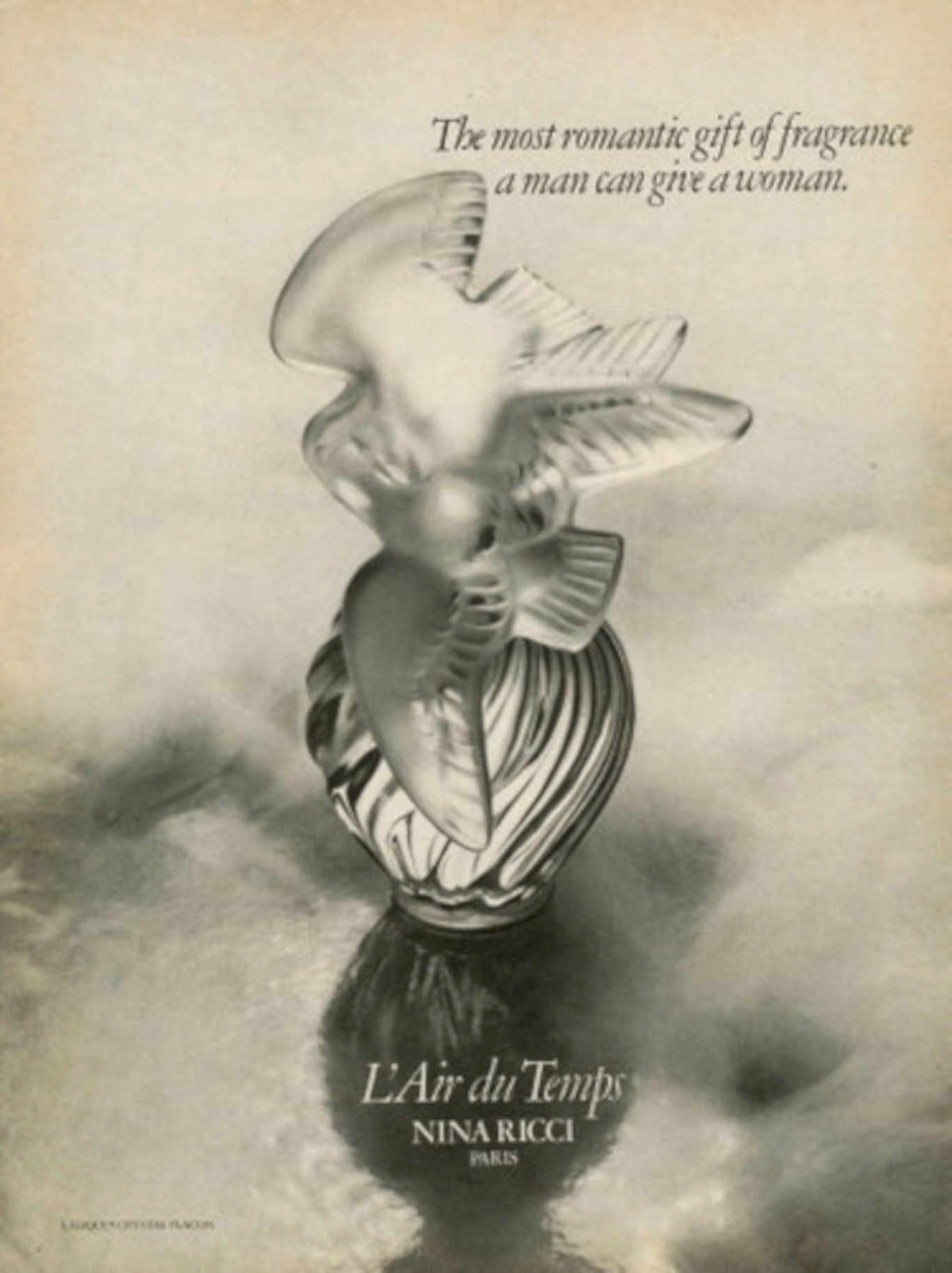 Perfume Bottle Nina 1980s Vintage Retro Advert