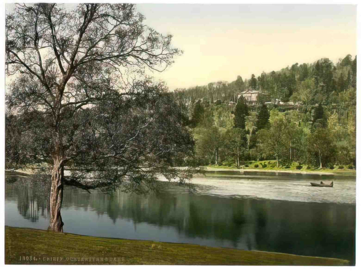 Perthshire Crieff Ochtertyre and Lake Vintage A4 Photo Print