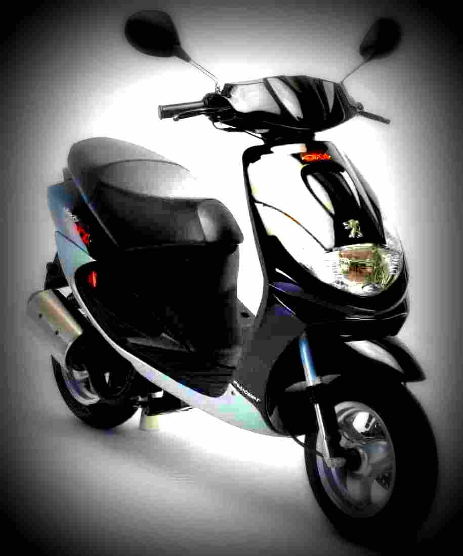 Peugeot Vivacity Compact Vivacity Compact 1 motorbike A4 Photo Print