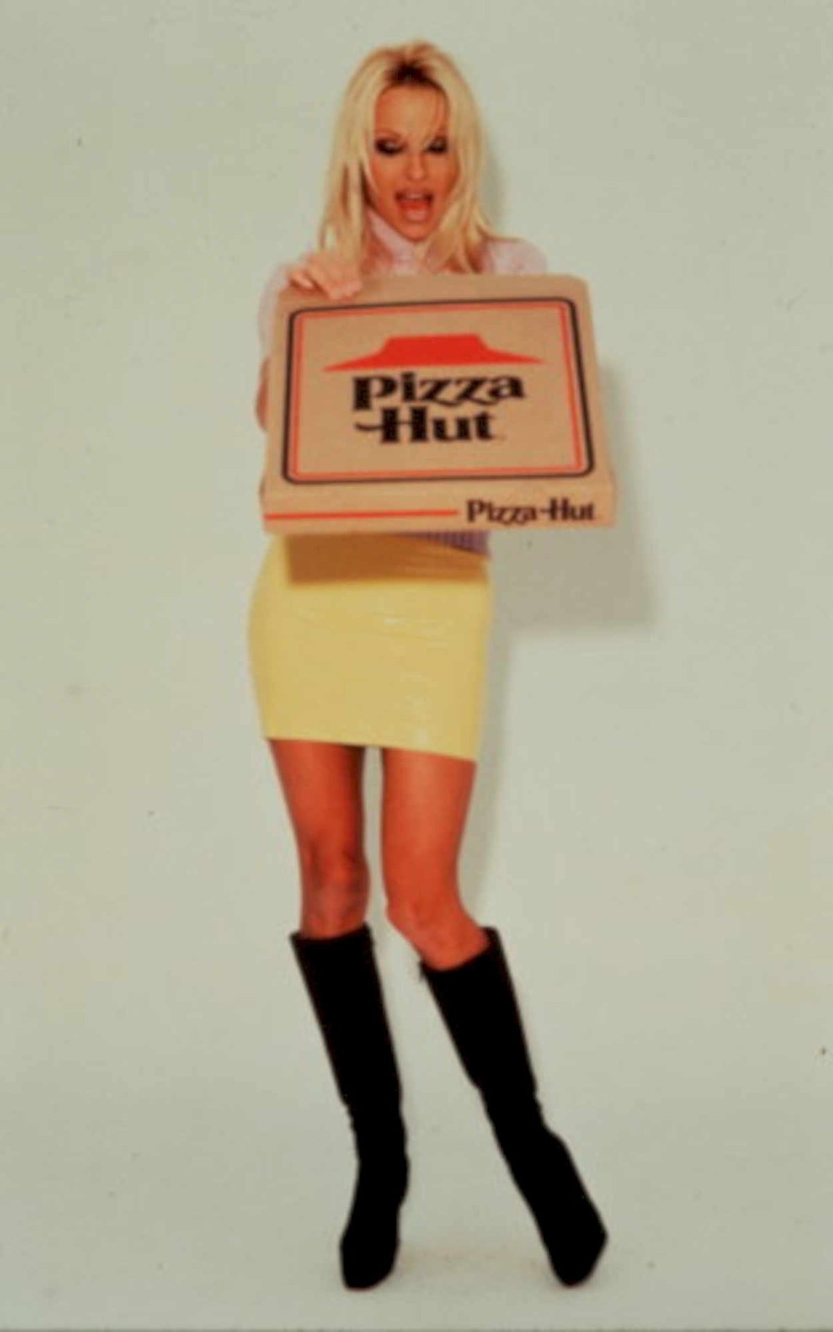 Pizza Hut Woman 3 1990s Vintage Retro Advert