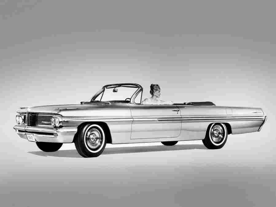 Pontiac Bonneville 6165 3 Car A4 Photo Print