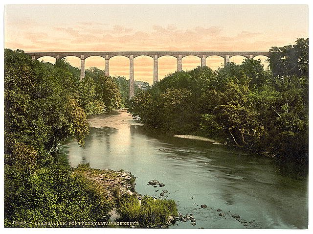 Pontycysylltau Aqueduct Llangollen Vintage A4 Photo Print