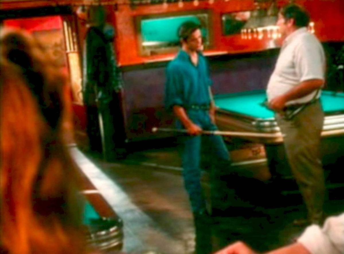 Pool Men Cue 1990s Vintage Retro Advert