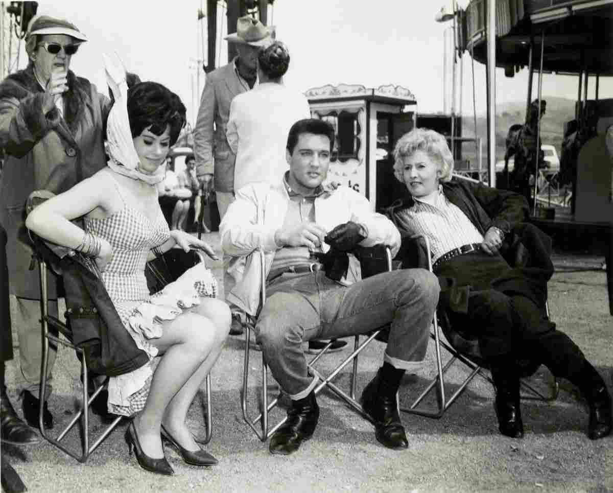 Presley Elvis Roustabout z2S film star poster A4 Photo Print