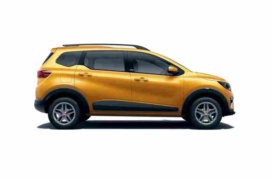 RENAULT Triber 6604 38 Car A4 Photo Print