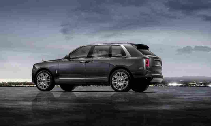 ROLLS ROYCE Cullinan 6356 14 Car A4 Photo Print
