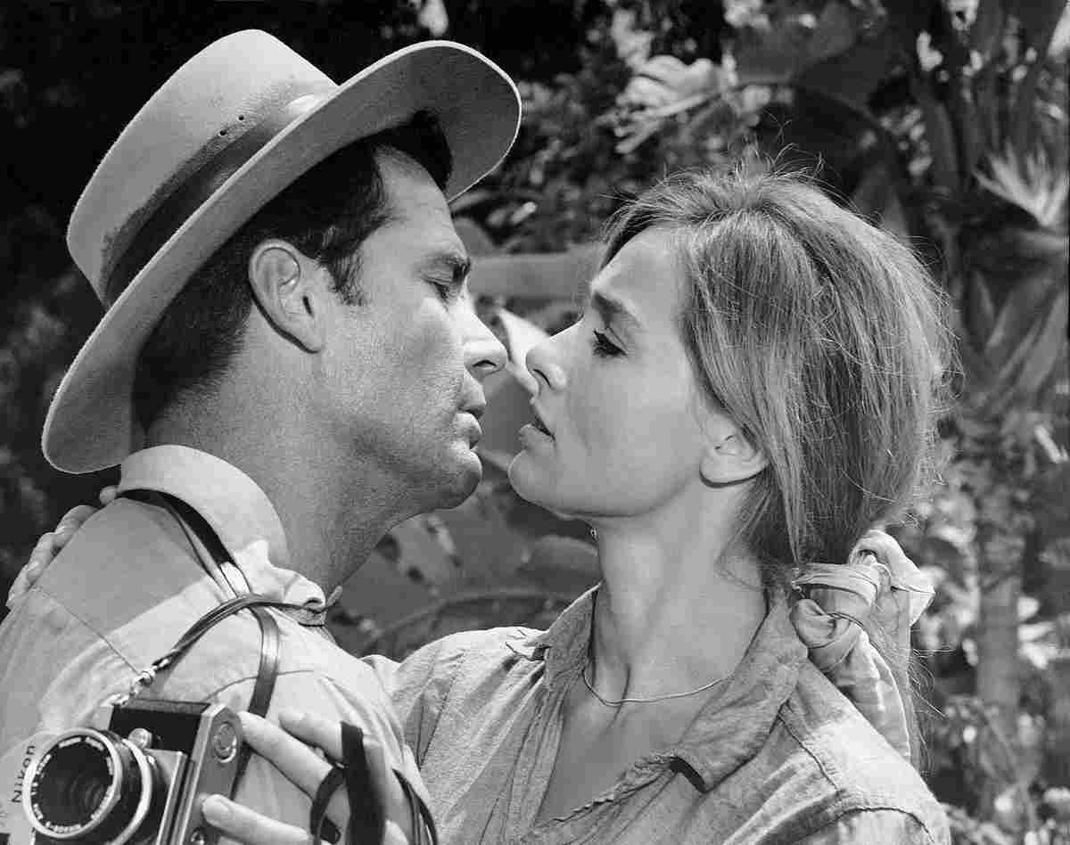 Renzi Eva Pink Jungle The 4 film star poster A4 Photo Print
