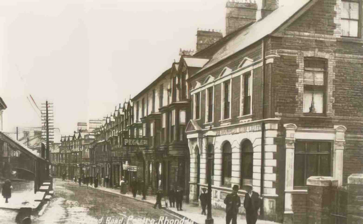 Rhondda Valleys Pentre Ystrad Road Vintage A4 Photo Print