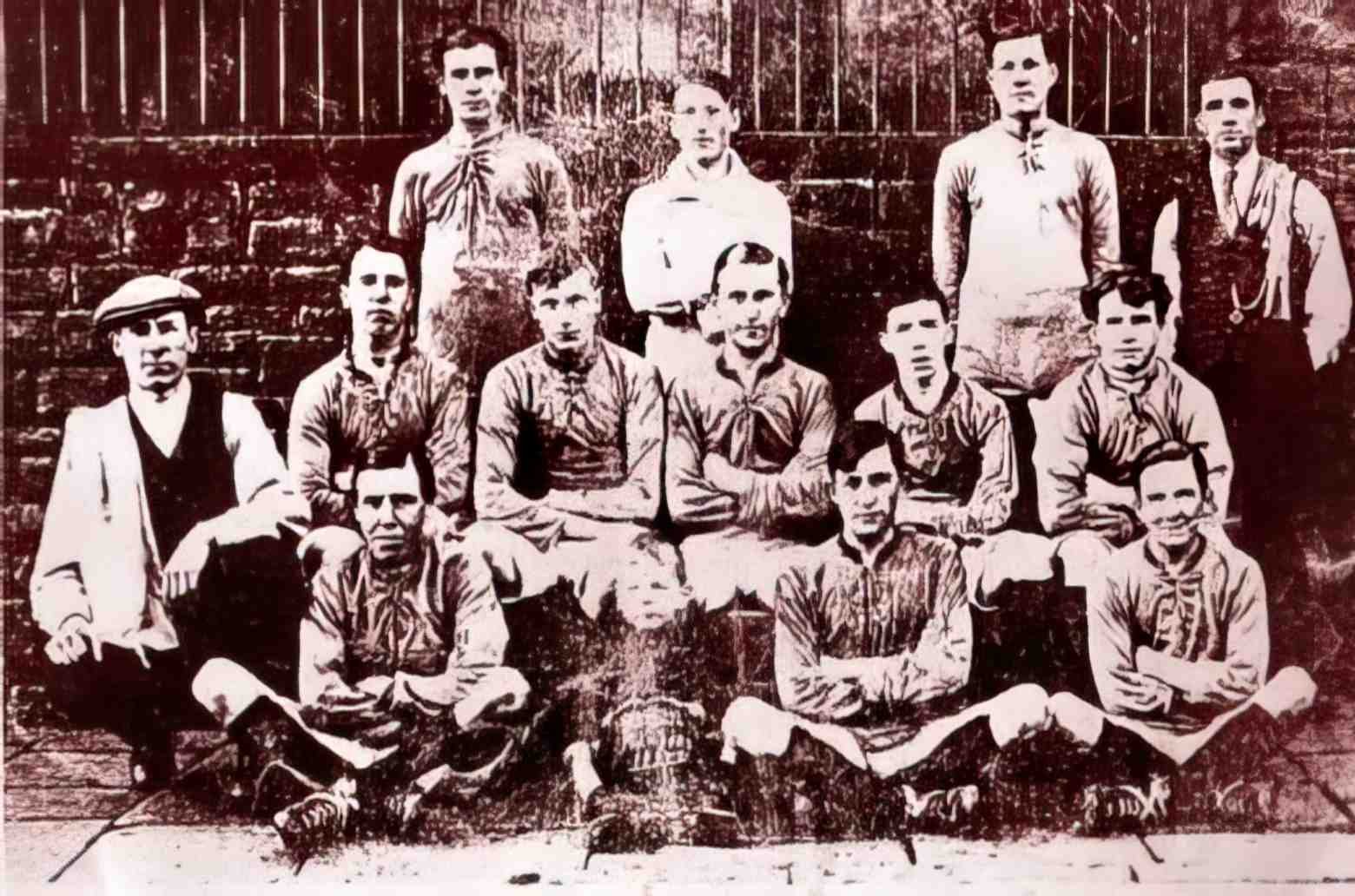 Rhondda Valleys Ynyshir Rangers FC 19201 Vintage A4 Photo Print