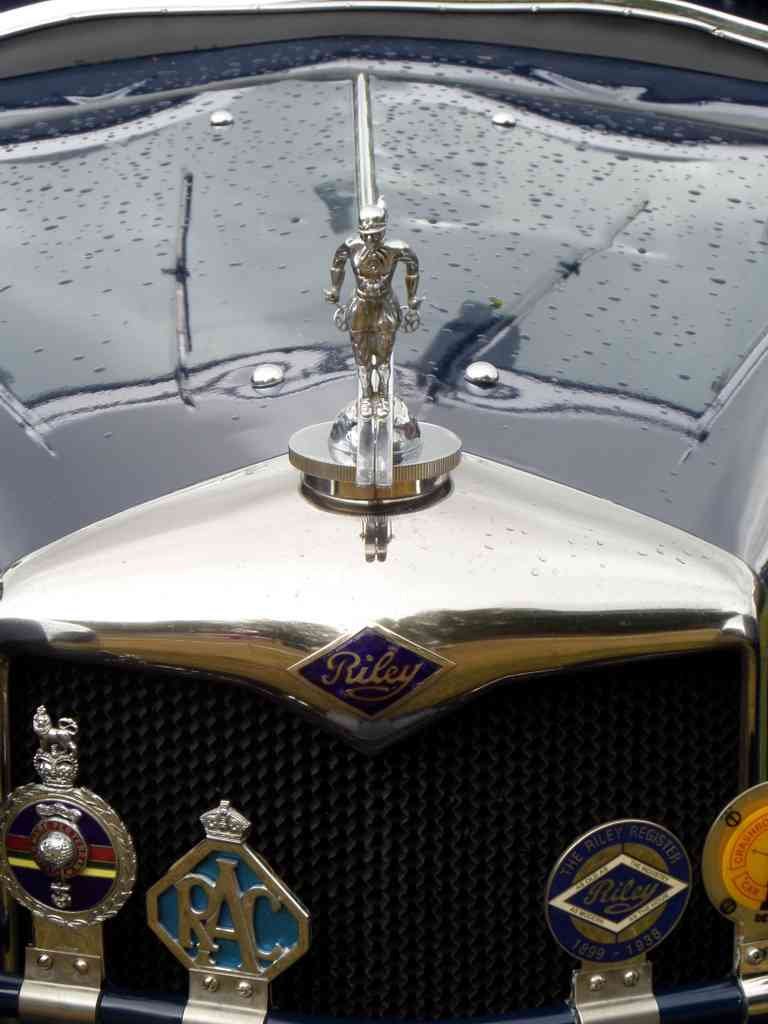 Riley Bonnet Grille Boot 2573 A4 Photo Print