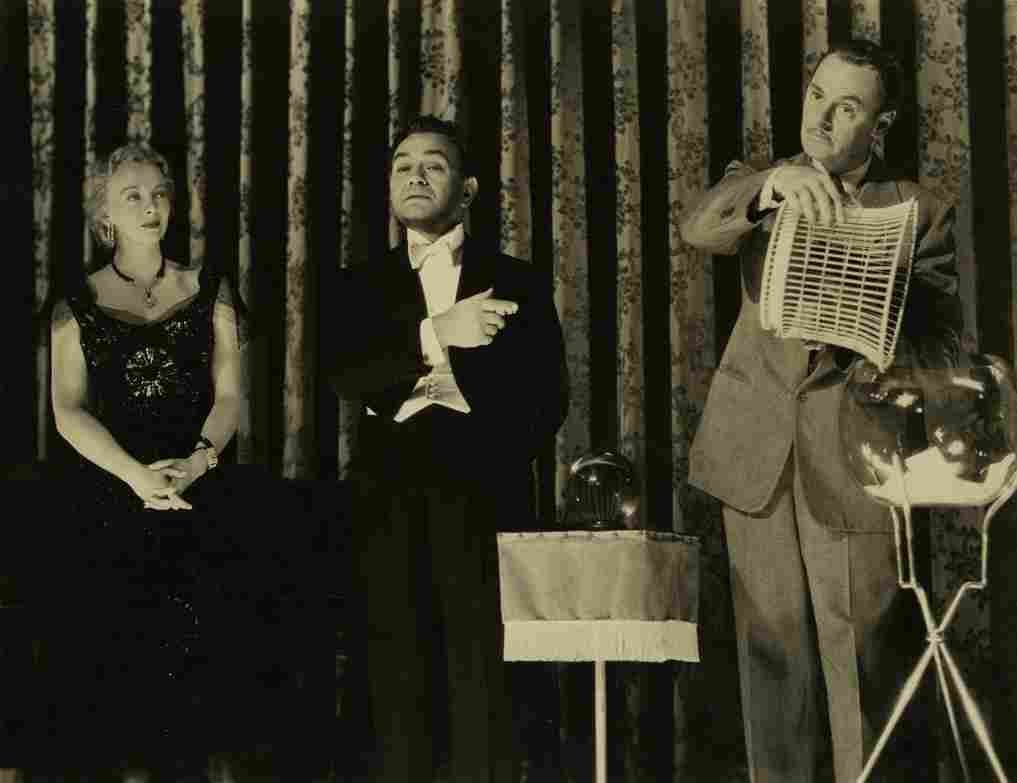 Robinson Edward G Night Has a Thous& Eyes z5S film star poster A4 Photo Print