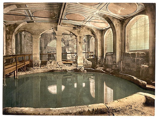 Roman Baths and Abbey Circular Bath Bath Vintage A4 Photo Print