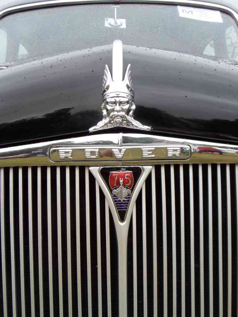 Rover Bonnet Grille Boot 2399 A4 Photo Print