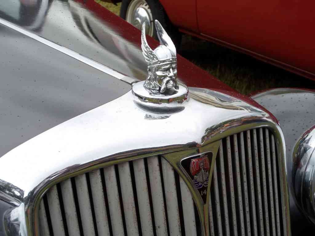 Rover Bonnet Grille Boot 2545 A4 Photo Print