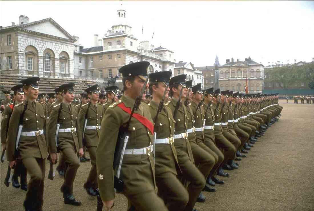 Royal Family UK GB England 165099 Regiment Rehearses At Whitehall 2021 A4 Photo Print