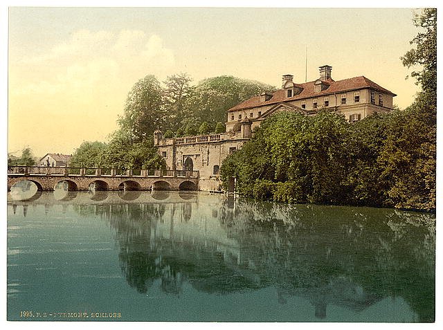 Royal castle Pyrmon Vintage A4 Photo Print