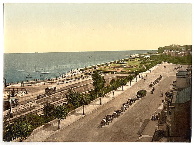 Ryde the esplanade Isle of Wight Vintage A4 Photo Print