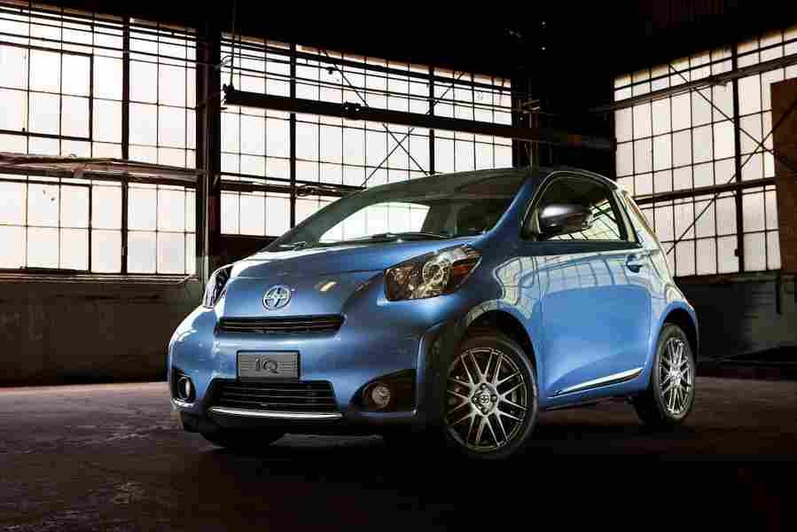 SCION iQ 4866 1 Car A4 Photo Print