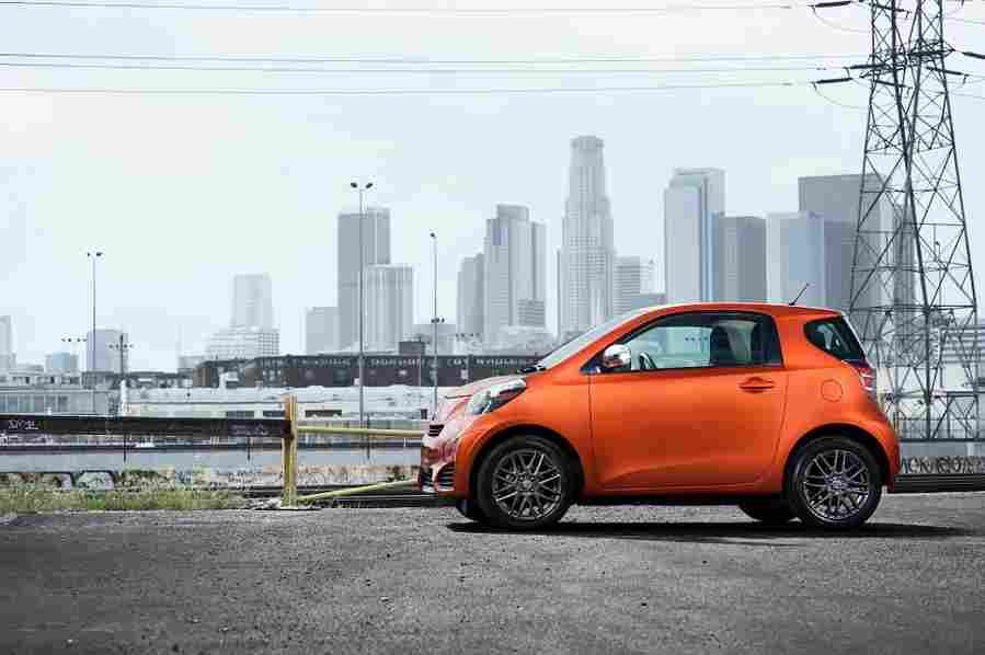 SCION iQ 4866 27 Car A4 Photo Print