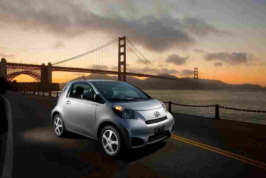 SCION iQ 4866 5 Car A4 Photo Print