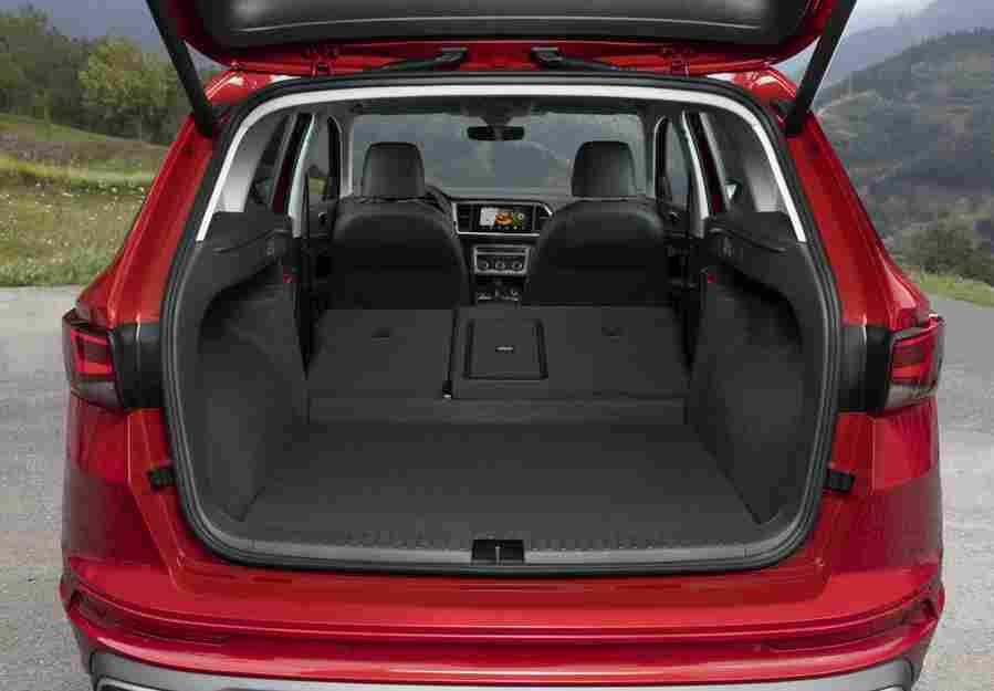 SEAT Ateca 6845 17 Car A4 Photo Print