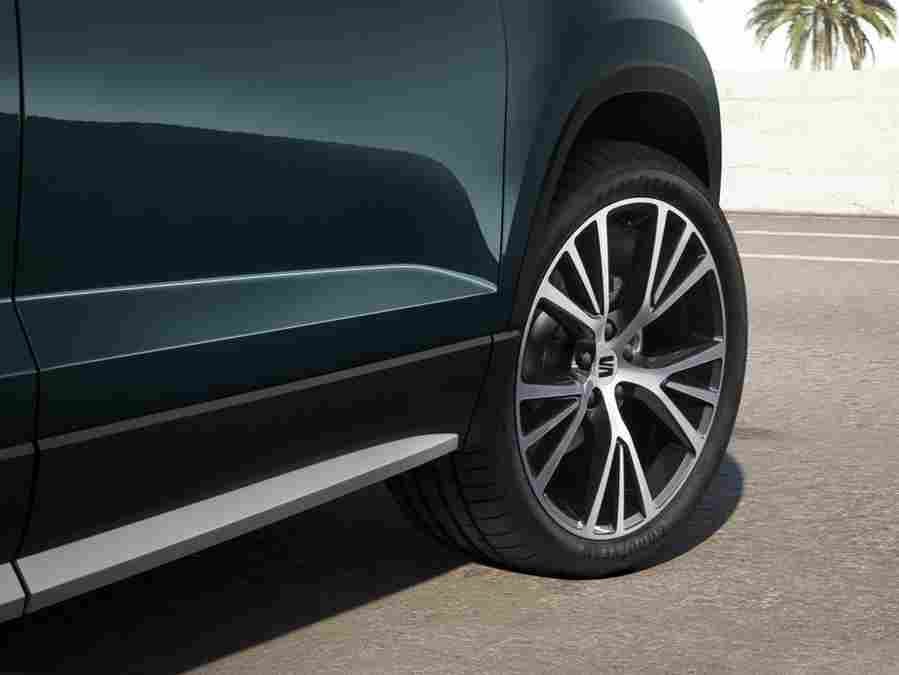 SEAT Ateca 6845 7 Car A4 Photo Print