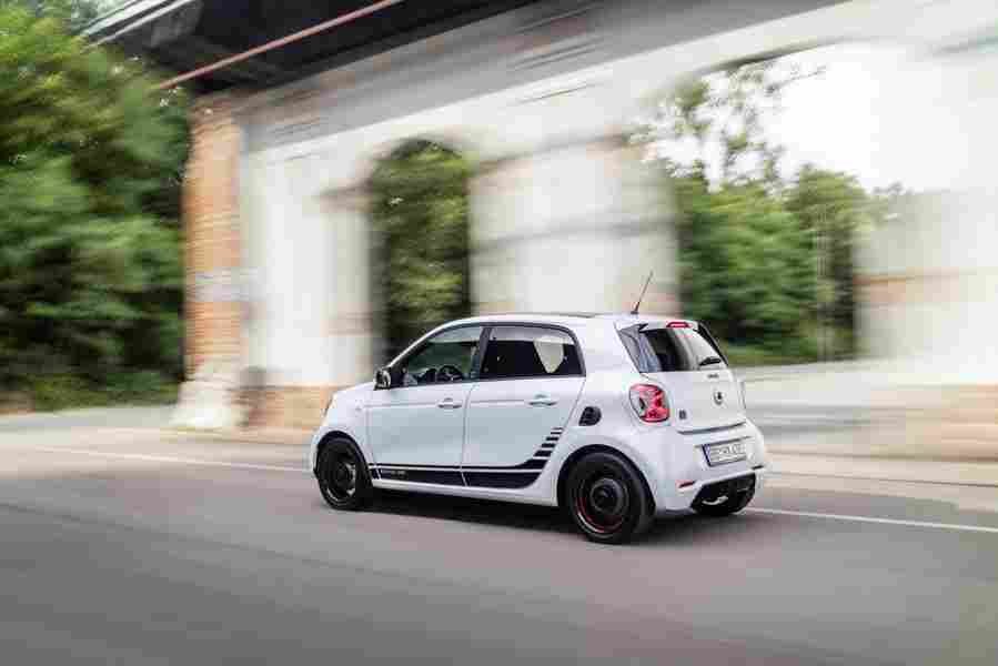 SMART EQ forfour 6662 2 Car A4 Photo Print