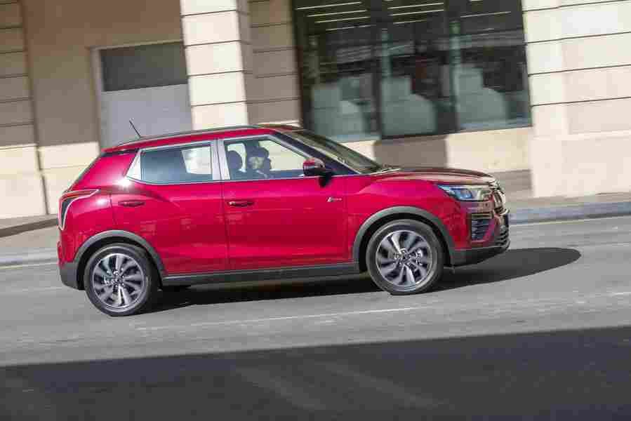SSANGYONG Tivoli 6821 48 Car A4 Photo Print