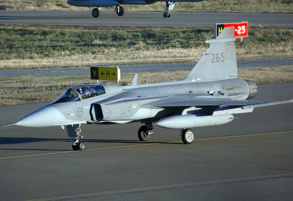 Saab Jas39 Gripen Lightweight Multirole Fighter Sweden 2 A4 Photo Print