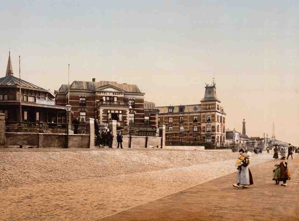 Scheveningen Holland Vintage A4 Photo Print