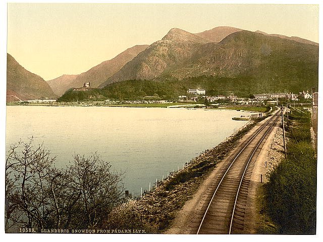 Snowdon from Pardarn Llyn Llanberis Vintage A4 Photo Print
