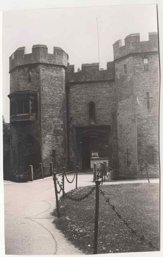 Somerset Vintage 108 A4 Photo Print