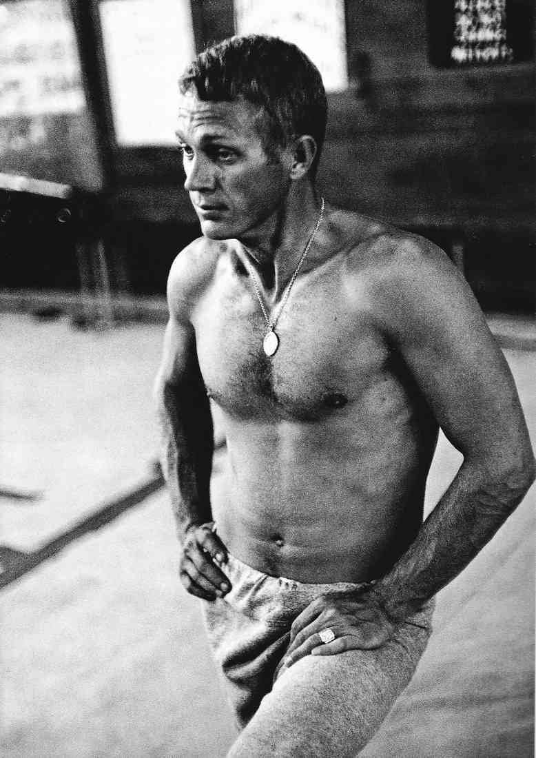 Steve McQueen Training Gym A4 Photo Print