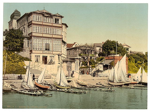 Strand Hotel Sassnitz Isle of Rugen Vintage A4 Photo Print