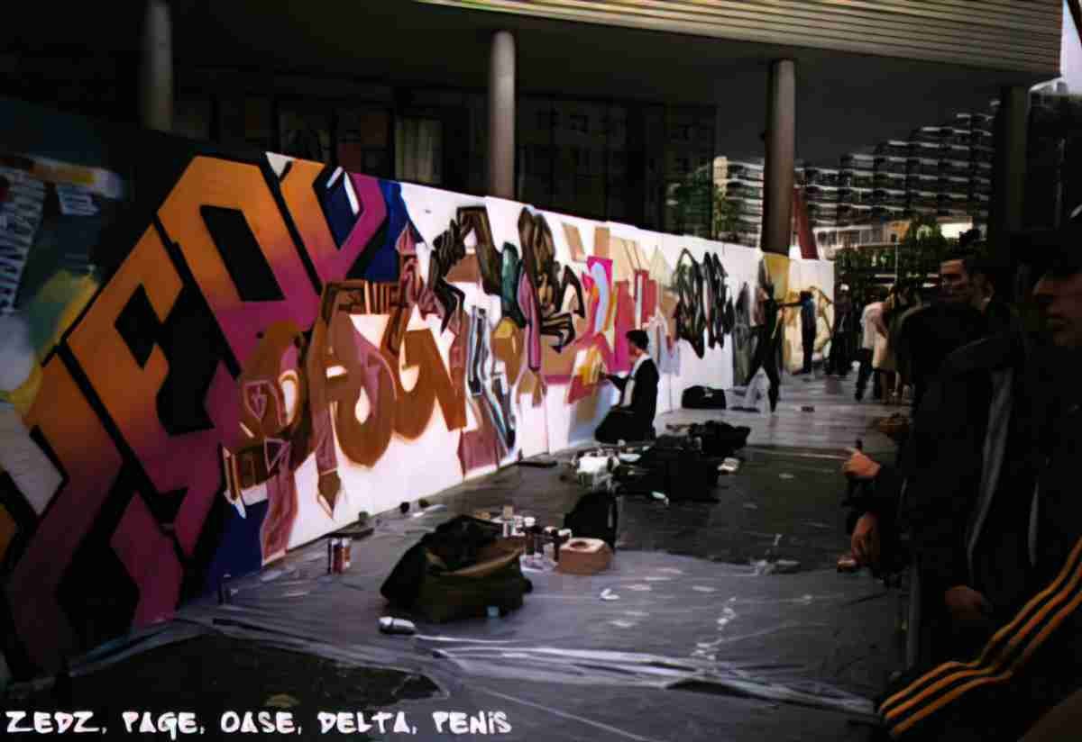 Street Art 0100 0070 GRAFFITI A4 Photo Print