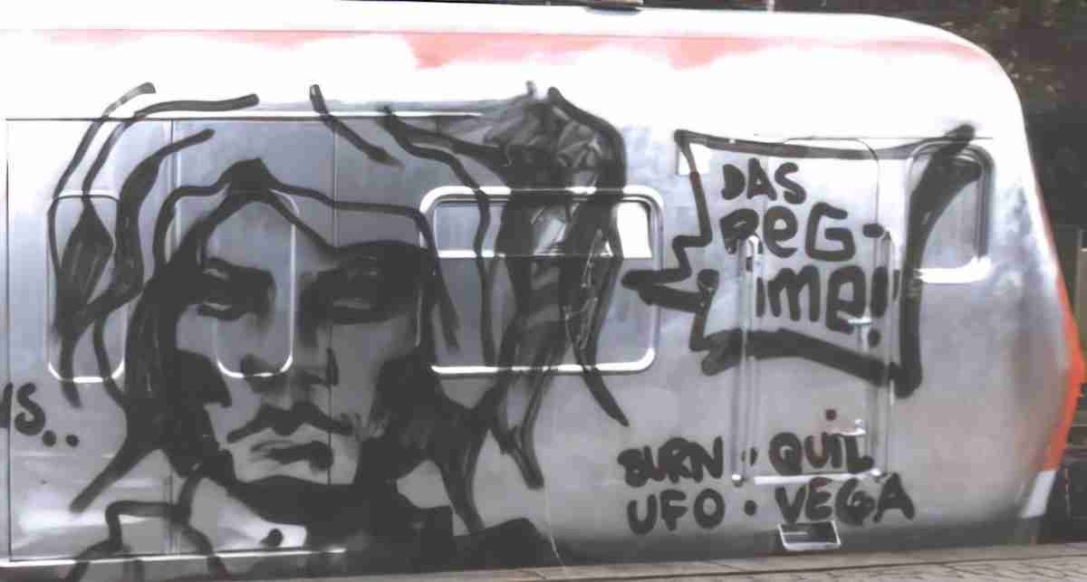 Street Art 0238 0211 GRAFFITI A4 Photo Print