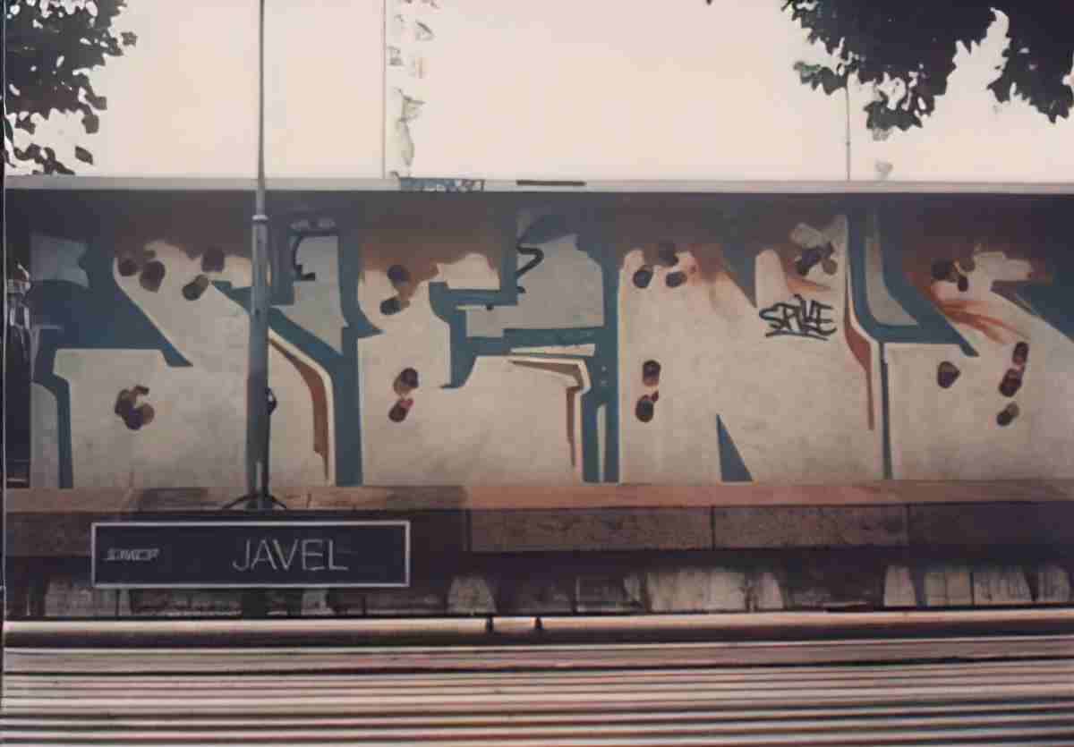 Street Art 0425 0400 GRAFFITI A4 Photo Print