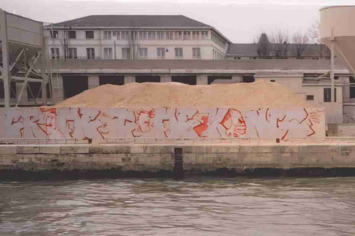 Street Art 0486 0461 GRAFFITI A4 Photo Print