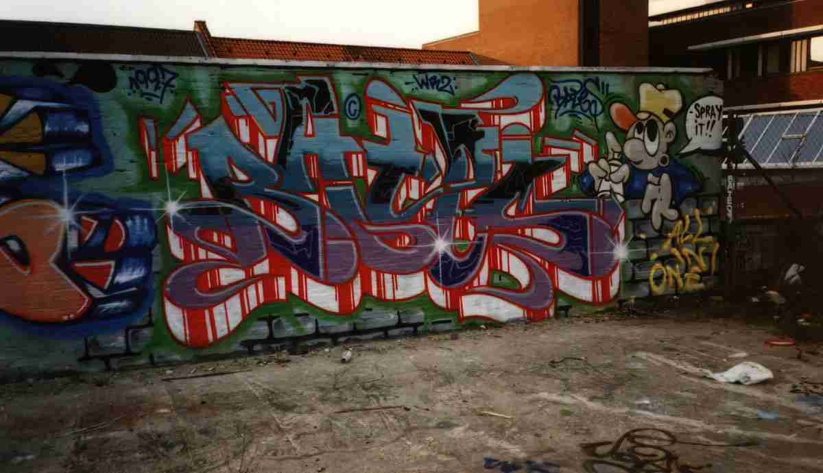 Street Art 0542 0517 GRAFFITI A4 Photo Print