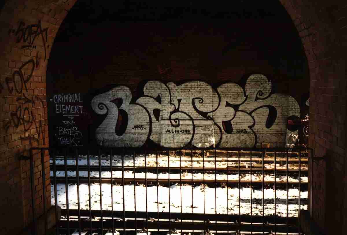 Street Art 0546 0521 GRAFFITI A4 Photo Print