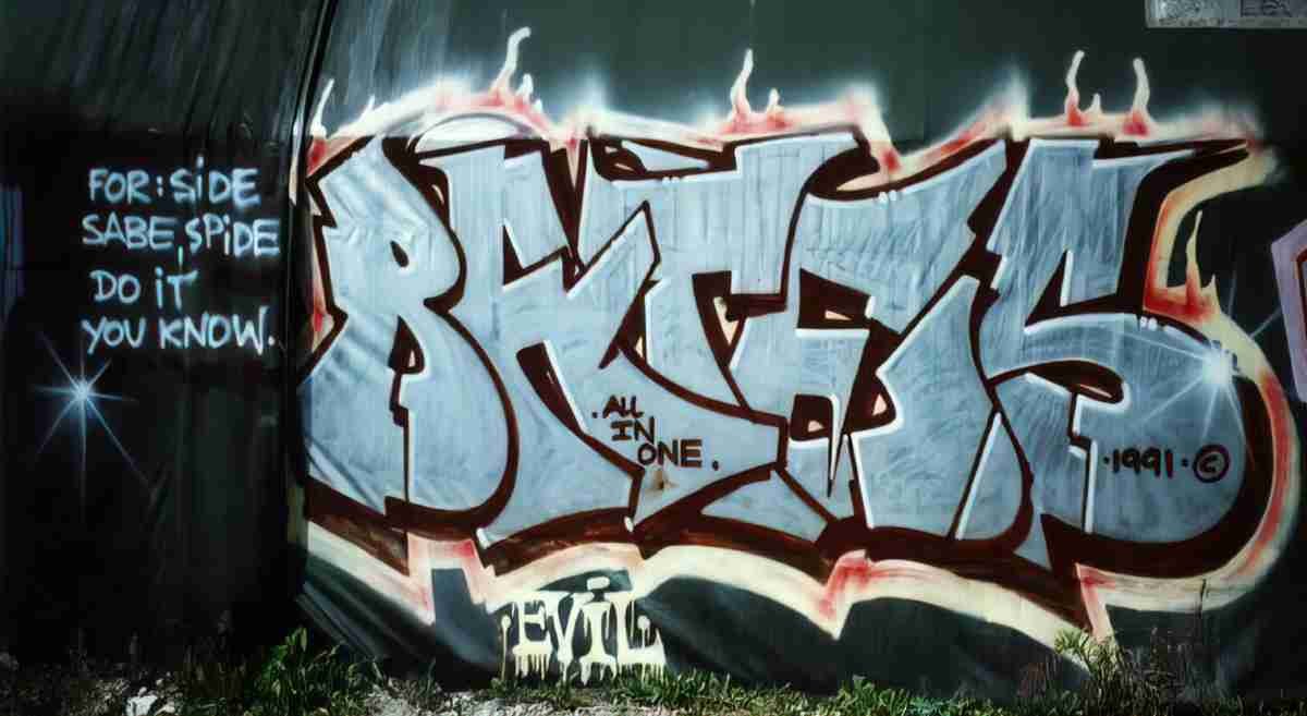 Street Art 0586 0561 GRAFFITI A4 Photo Print