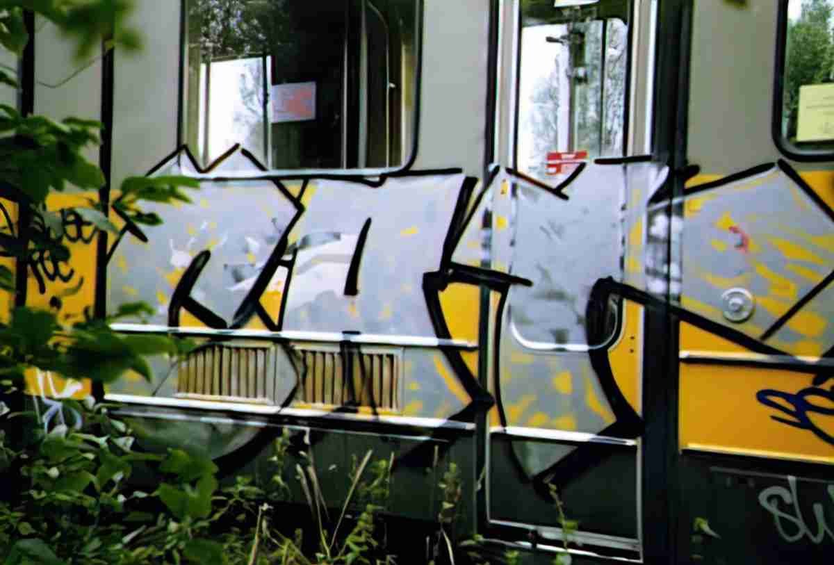 Street Art 1398 1374 GRAFFITI A4 Photo Print