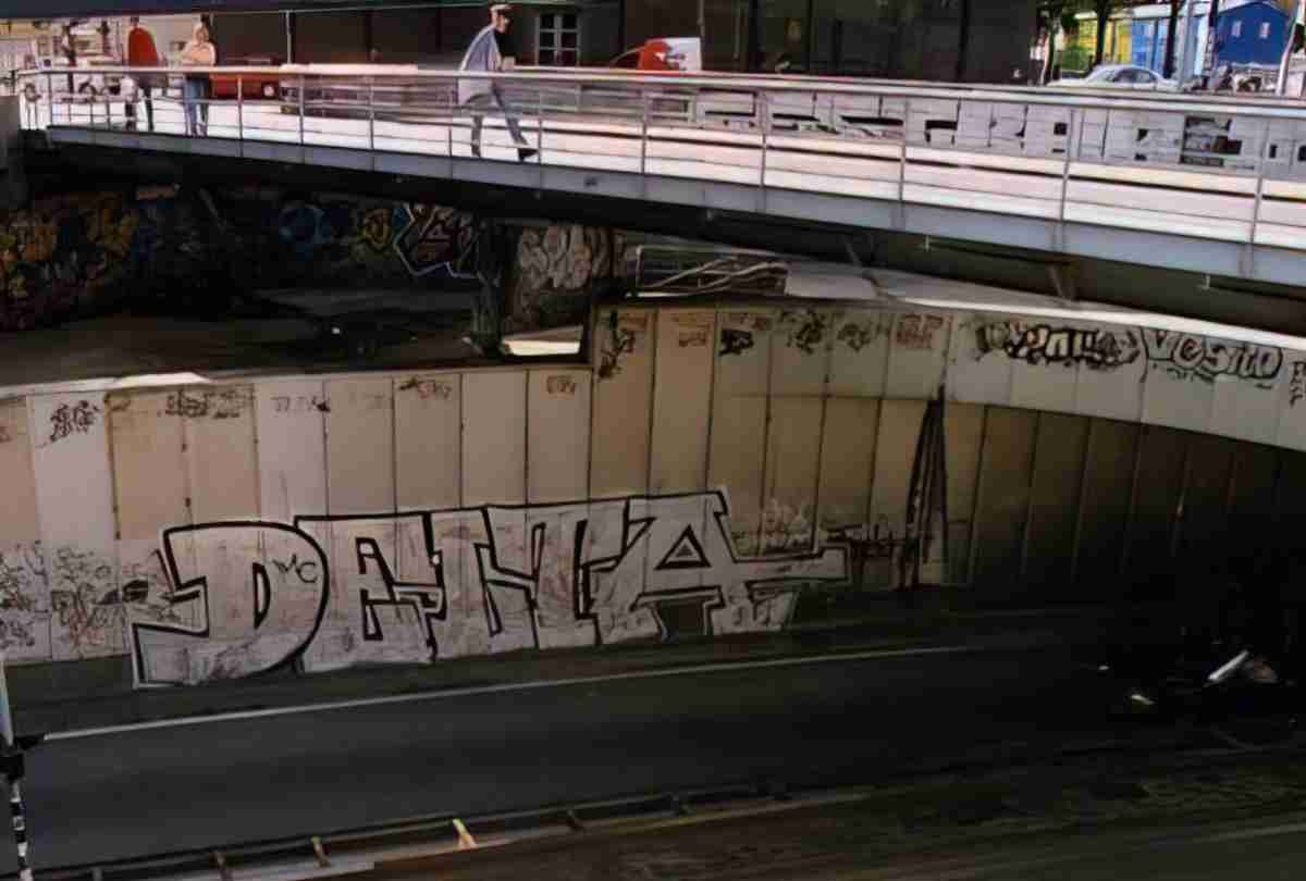 Street Art 2116 2095 GRAFFITI A4 Photo Print