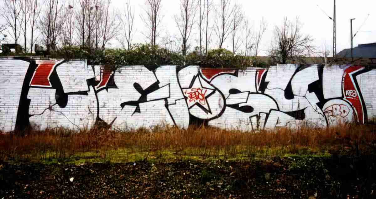 Street Art 2272 2252 GRAFFITI A4 Photo Print