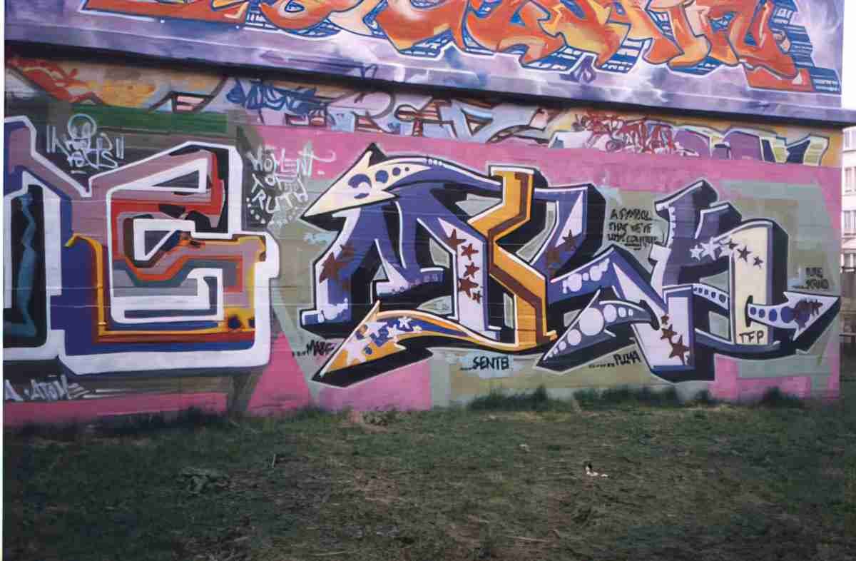 Street Art 2487 2468 GRAFFITI A4 Photo Print