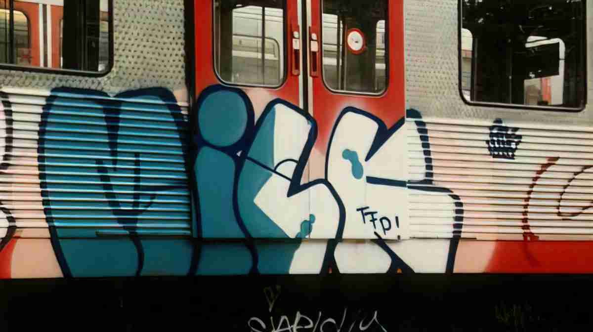 Street Art 2493 2474 GRAFFITI A4 Photo Print