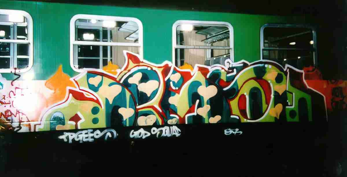 Street Art 2936 2917 GRAFFITI A4 Photo Print