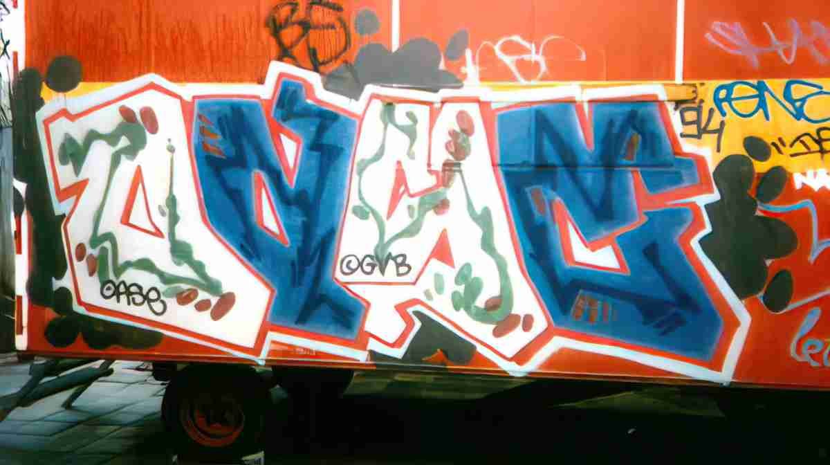 Street Art 2988 2970 GRAFFITI A4 Photo Print