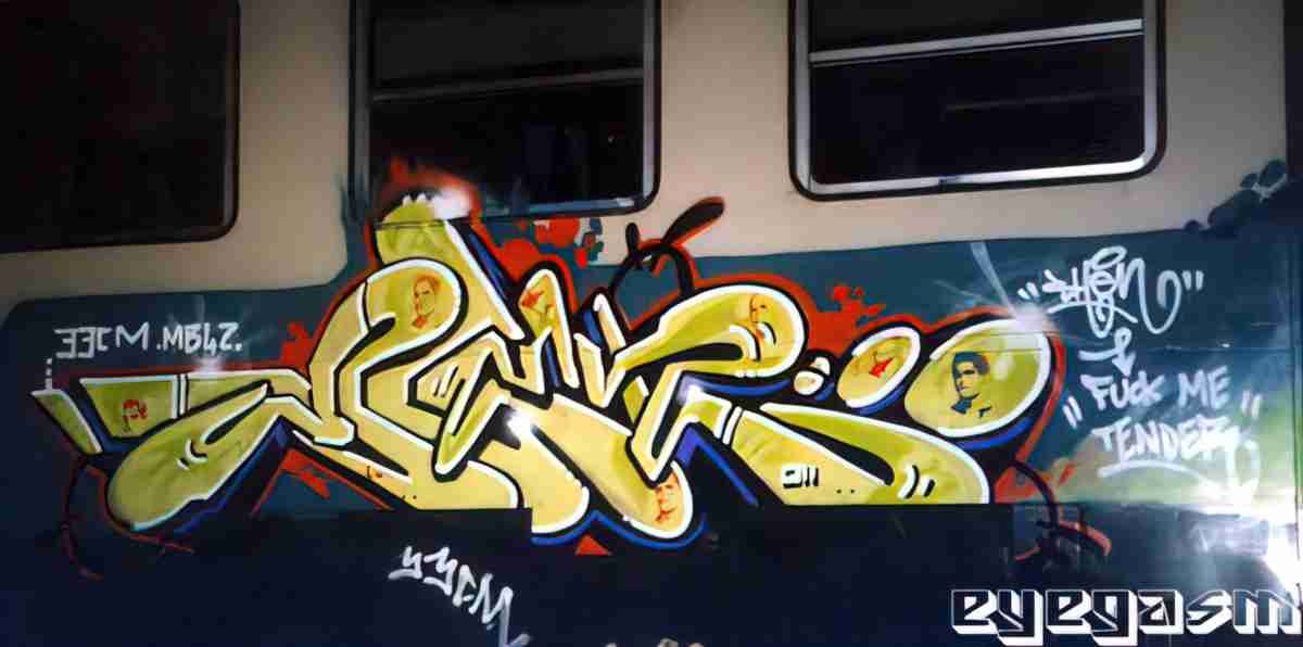 Street Art 3894 3888 GRAFFITI A4 Photo Print